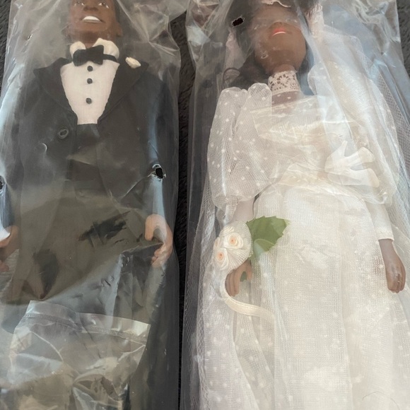 Avon Amber and Brandon Bride and Groom BUNDLE - Picture 2 of 8